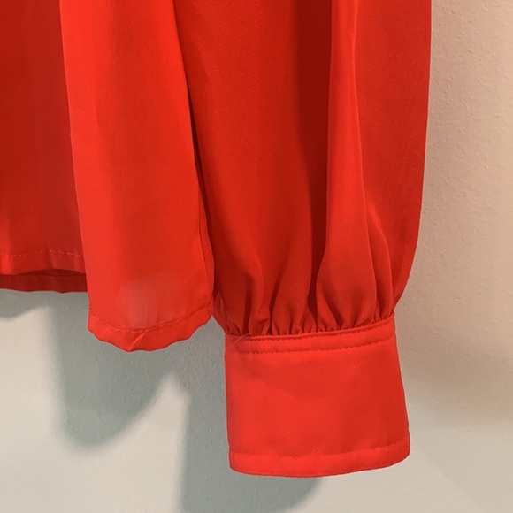 Chaus - vintage, red polyester blouse, 14 - Picture 6 of 8